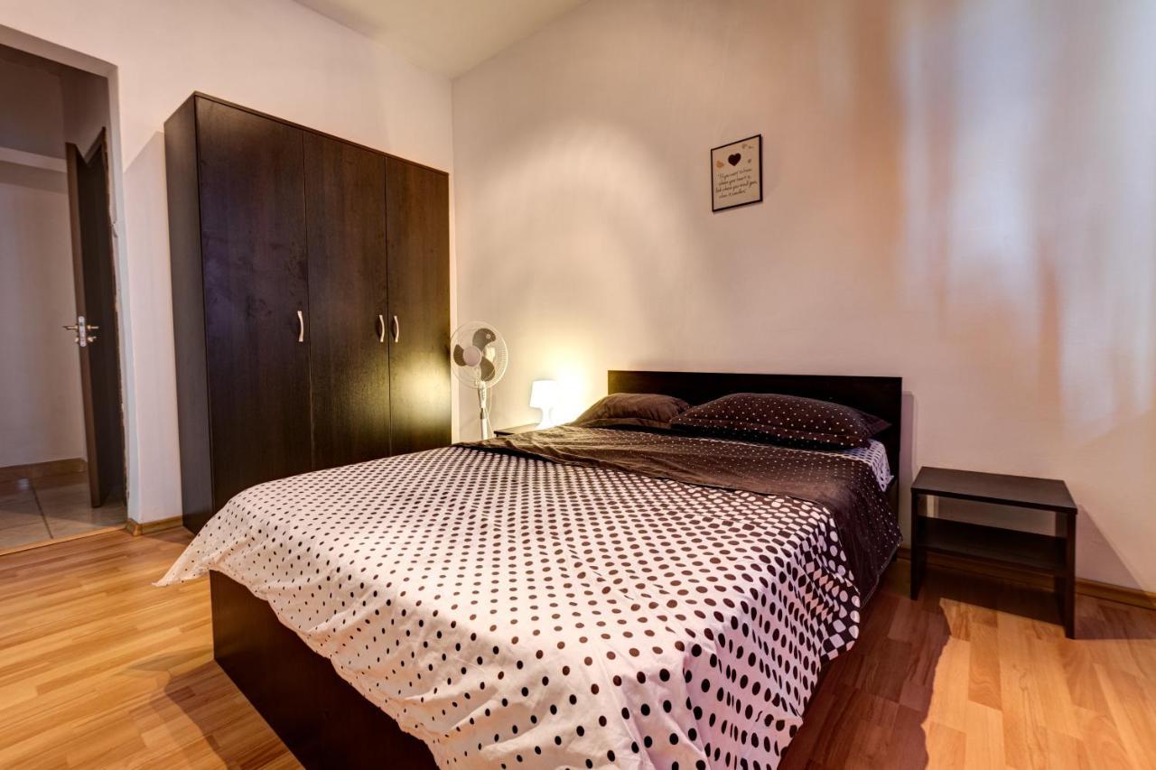 Ultracentral Universitate Apartment Βουκουρέστι Εξωτερικό φωτογραφία